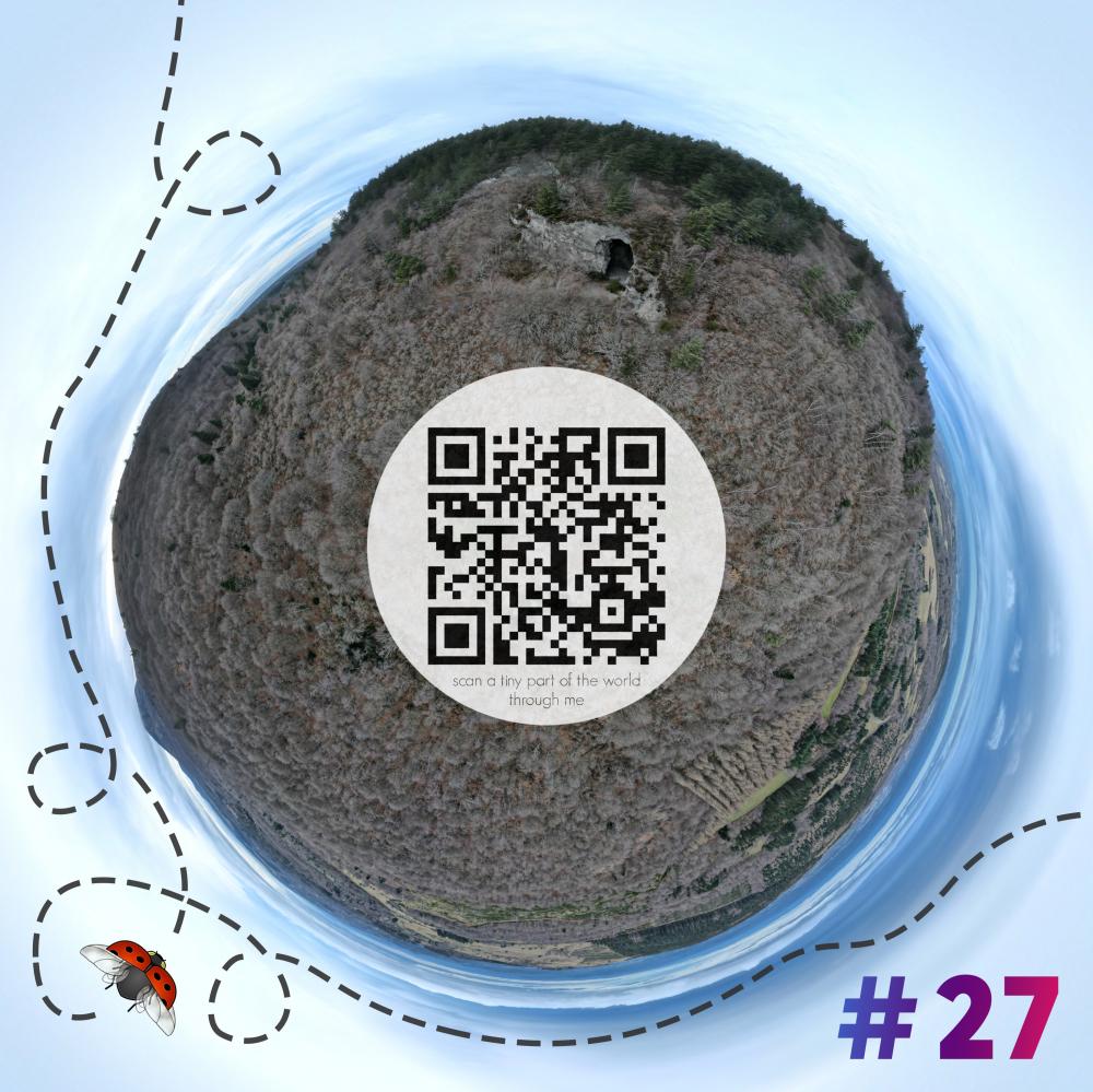 Mini-planet with 360 degrees qr code #27