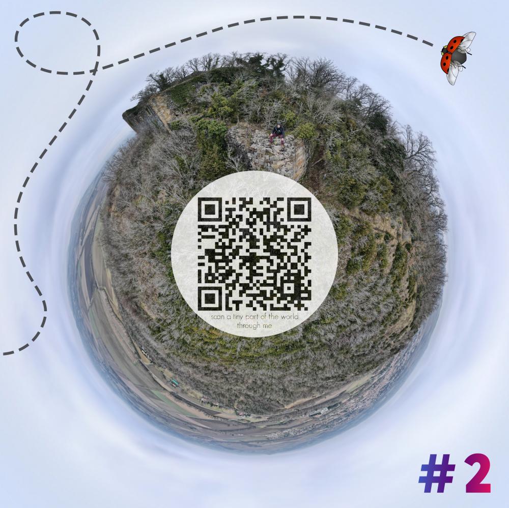 Mini-planet with 360 degrees qr code #2